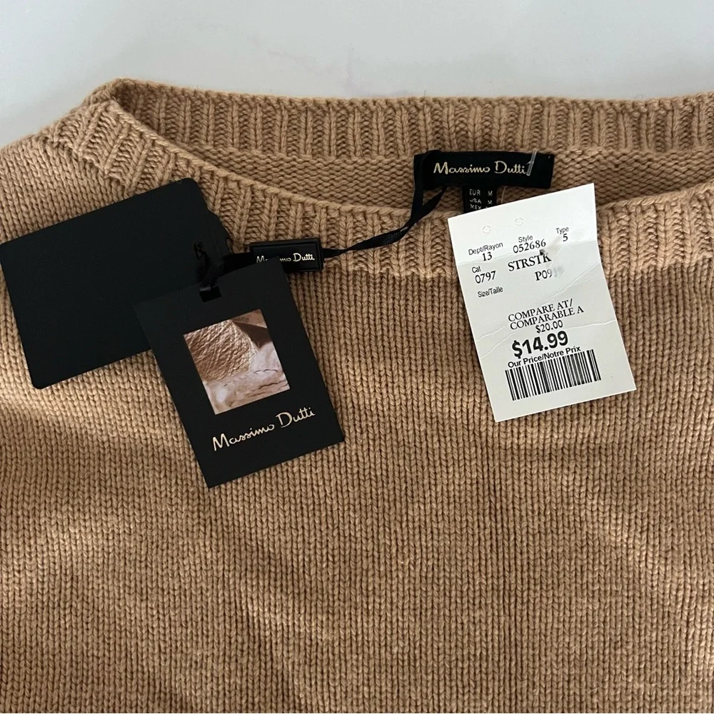 NWT | Cropped sweater - Picture 1 of 2